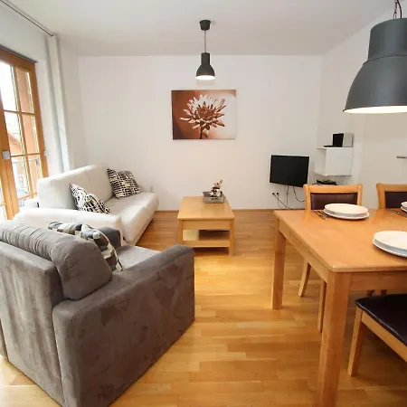 Apartamento Tranquil In With Sauna And Swimming Pool Rauris